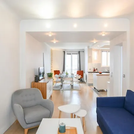 Charming 90m2,francois Mitterrand Library, 6pers - 13th Ard Париж